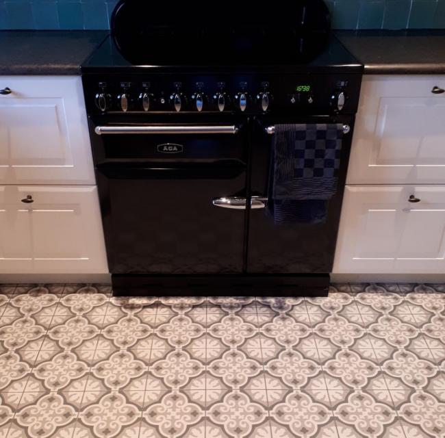 LA MADELEINE Ancelina 20x20