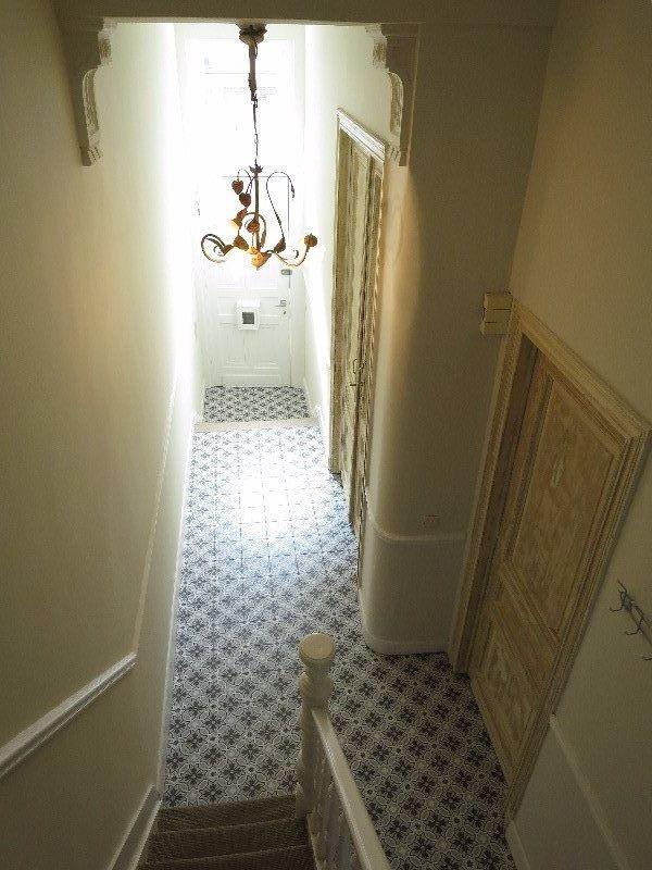 La Madeleine Emile 20X20