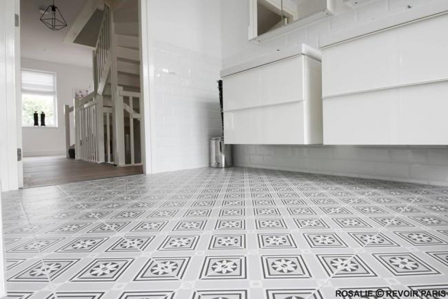 La Madeleine Rosalie 20X20