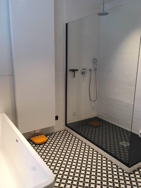 La Madeleine Gilles Noir 20X20